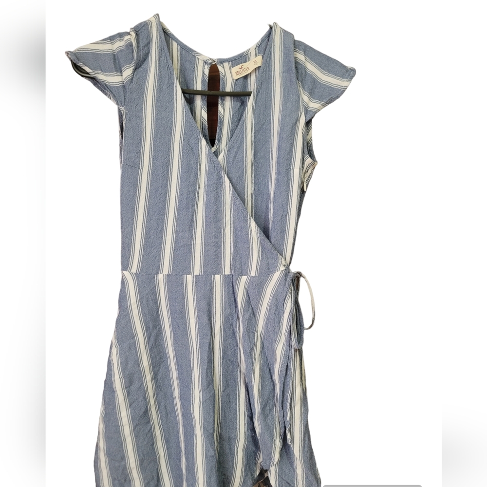 Hollister size xs